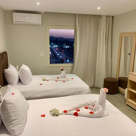 Khufu Pyramids Inn Nazlet el-Sisi Екстер'єр фото