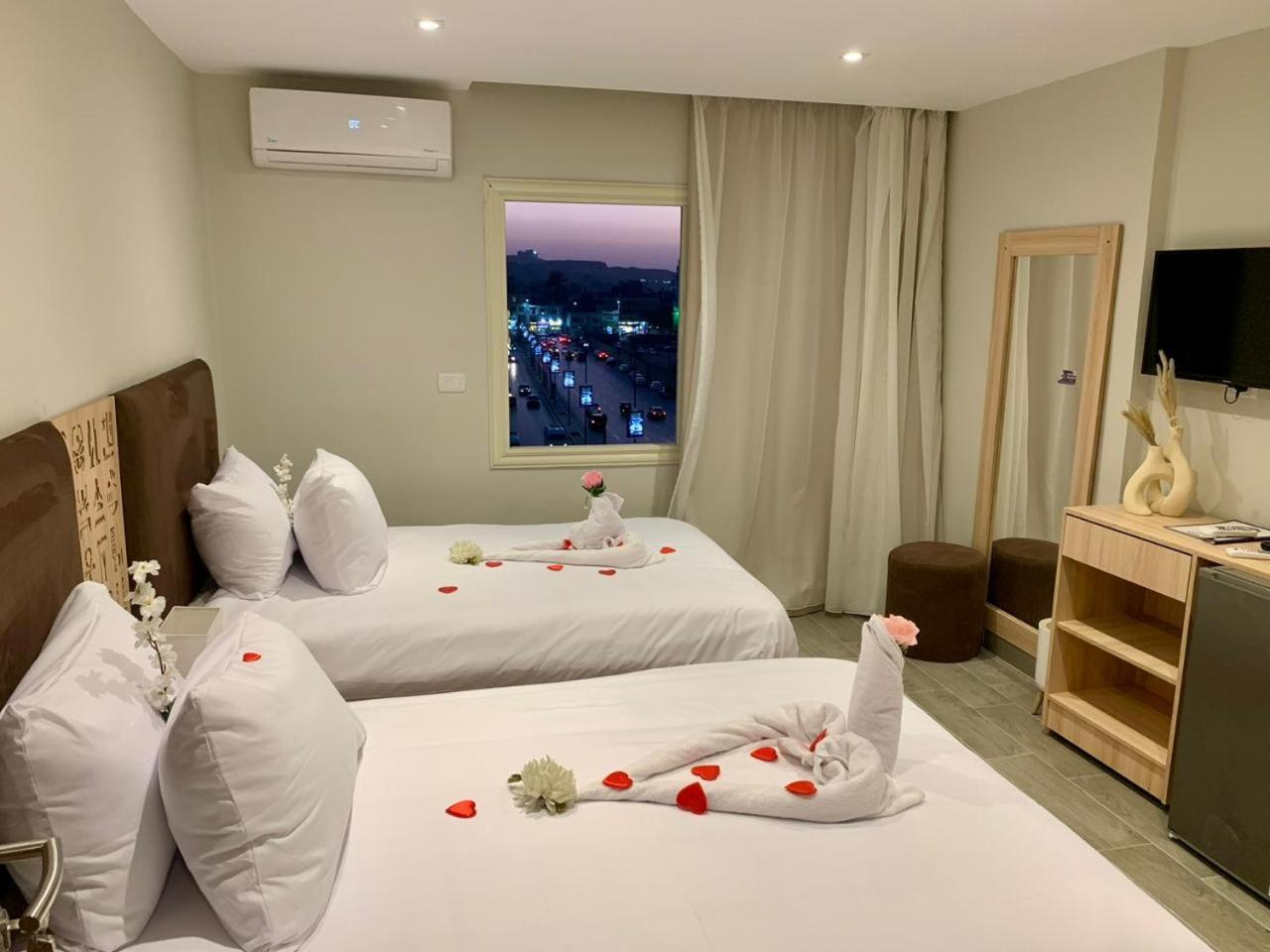 Khufu Pyramids Inn Nazlet el-Sisi Екстер'єр фото